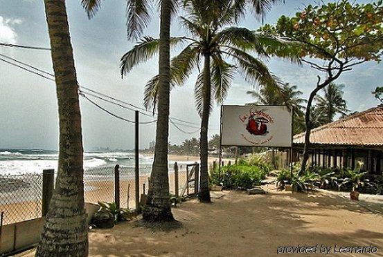 Yoho Rivi Ras Hotel Dehiwala-Mount Lavinia Eksteriør bilde