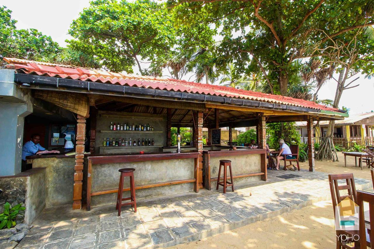 Yoho Rivi Ras Hotel Dehiwala-Mount Lavinia Eksteriør bilde