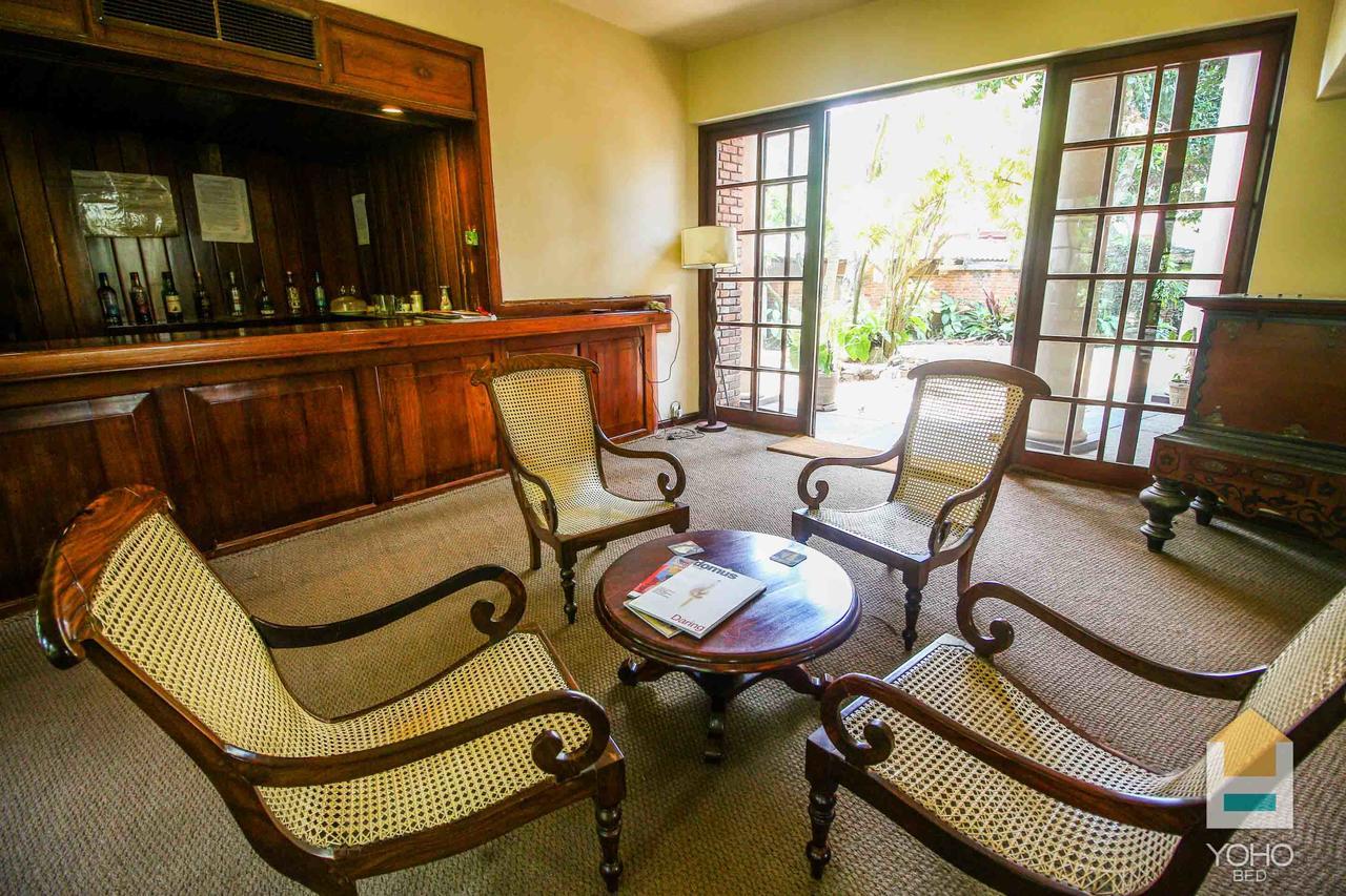 Yoho Rivi Ras Hotel Dehiwala-Mount Lavinia Eksteriør bilde