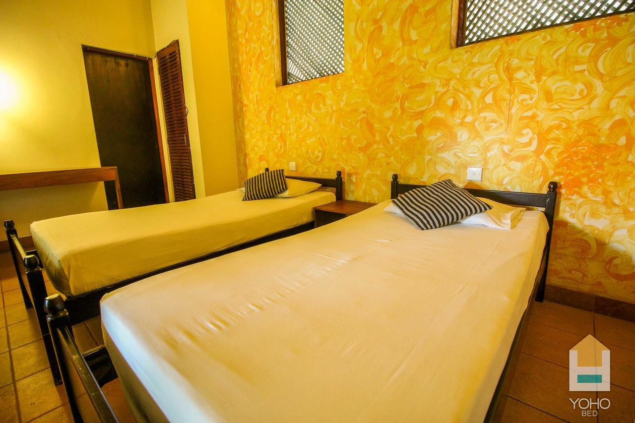 Yoho Rivi Ras Hotel Dehiwala-Mount Lavinia Eksteriør bilde