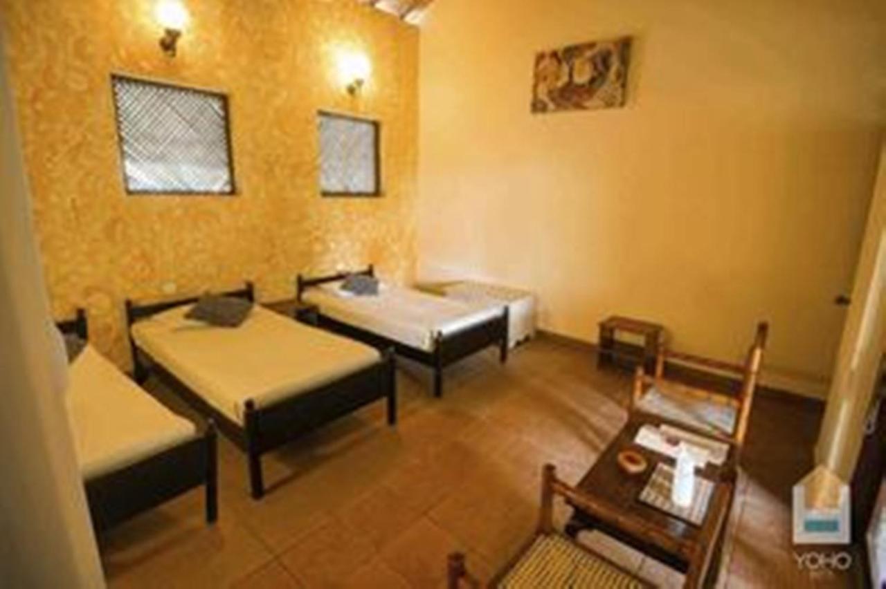 Yoho Rivi Ras Hotel Dehiwala-Mount Lavinia Eksteriør bilde